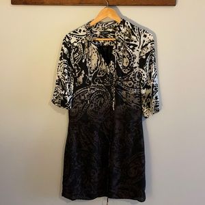 Le Chateau ombré white/dark brown dress size small